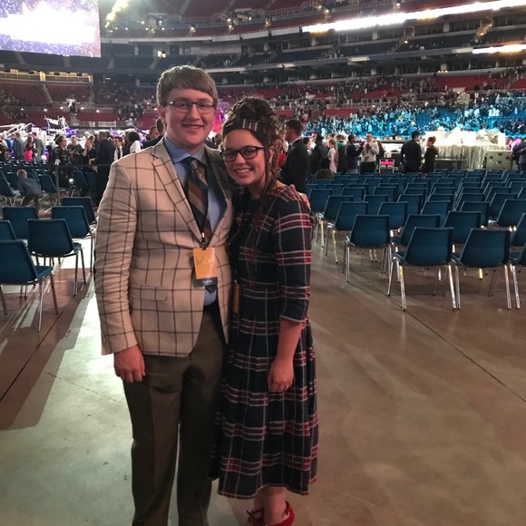 Meet your Posher, Zoe - Picture 7 of 17